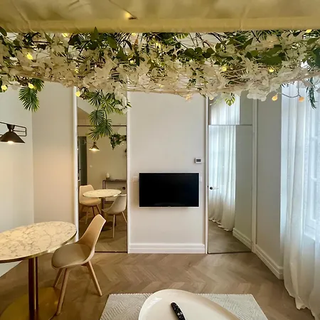 Apartment Coeur De *